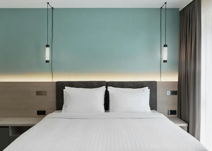 By Marriott Altona 4* Hamburg
