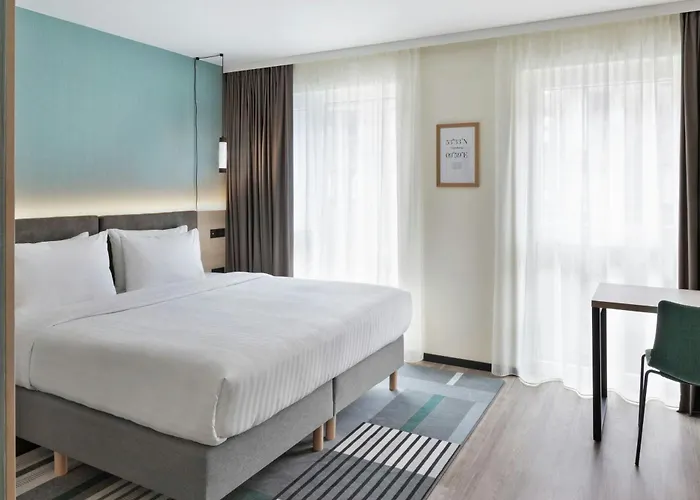 By Marriott Altona 4* Hamburg