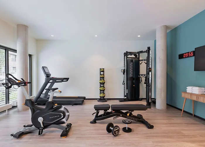 By Marriott Altona 4*