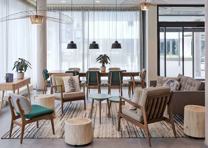 By Marriott Altona 4*