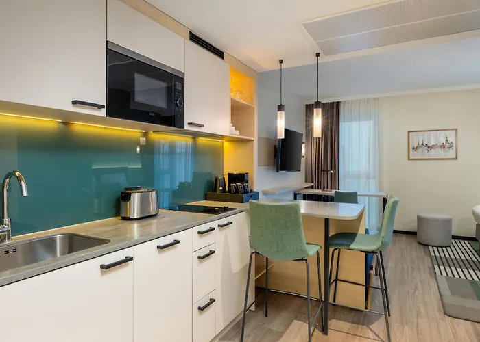By Marriott Altona 4* Hamburg