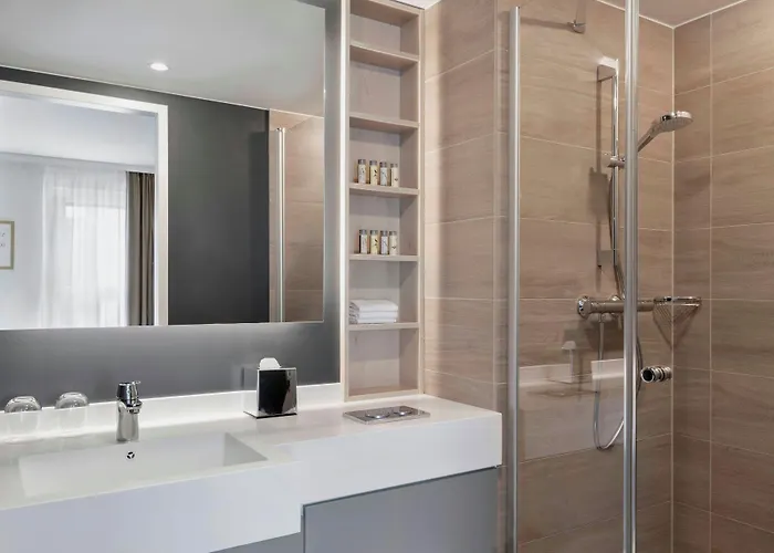 By Marriott Altona Hotel 4*